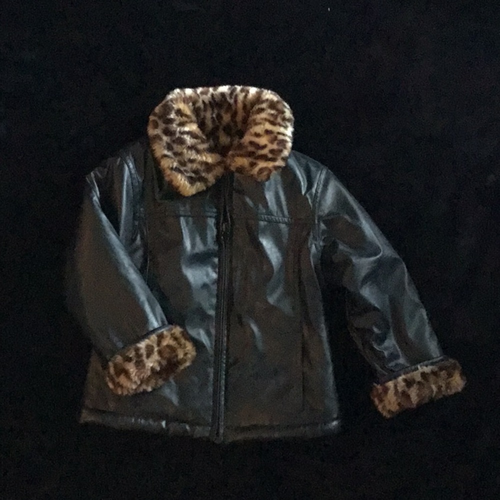 Reversible faux  leather/Leopard jacket